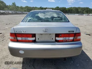 2000 Lexus ES 300 with VIN JT8BF28G0Y0255147, listed as a Copart auction lot 61464825 with 144,601 mi miles and Clean title. Bid and sale history available at DreamBid. Image 6.