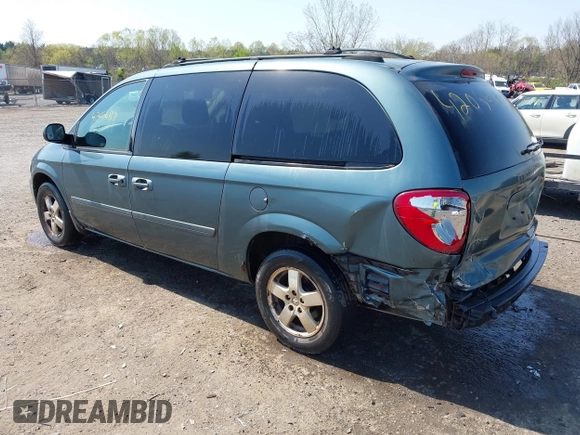 2005 Dodge Caravan SXT with VIN 2D8GP44L55R278834, listed as a IAAI auction lot 42056187 with 284,725 mi miles and . Bid and sale history available at DreamBid. Image 3.