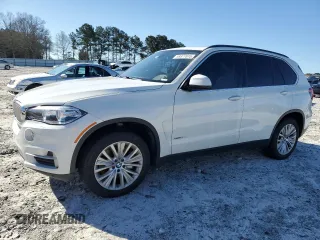 2015 BMW X5 xDrive50i z VIN 5UXKR6C59F0J76464, wystawiony jako Copart lot #49377815 z przebiegiem 95 353 mil mil oraz Szkody całkowita. Historia ofert i sprzedaży dostępna na DreamBid. Obrazek 1.