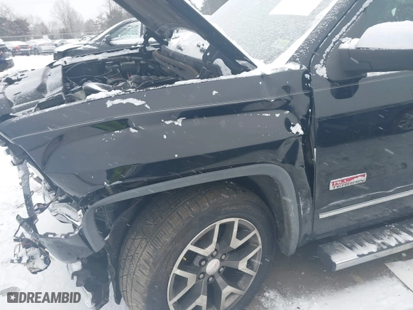 2014 GMC Sierra 1500 SLT with VIN 1GTV2VECXEZ100108, listed as a IAAI auction lot 41589773 with 203,471 mi miles. Bid and sale history available at carsss.com. Image 6.