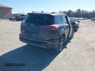 2017 Toyota RAV4 XLE с VIN 2T3WFREV3HW403849, выставлен на аукционе IAAI как лот 41815145 с пробегом 31 233 миль миль и . История ставок и продаж доступна на DreamBid. Изображение 4.