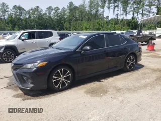 2018 Toyota Camry LE с VIN 4T1B11HKXJU656262, выставлен на аукционе Copart как лот 57132965 с пробегом 106 876 миль миль и Списание • Salvage title. История ставок и продаж доступна на DreamBid. Изображение 1.