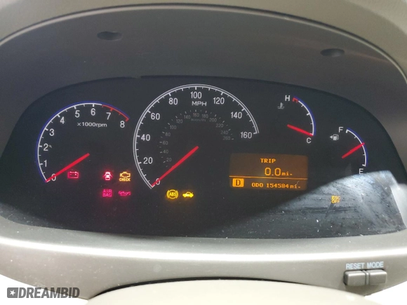 2006 Hyundai Azera SE with VIN KMHFC46F16A119307, listed as a Copart auction lot 66406184 with 154,584 mi miles and Clean Title. Bid and sale history available at carsss.com. Image 9.