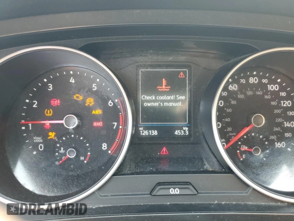 2018 Volkswagen Tiguan S z VIN 3VV1B7AX9JM043240, wystawiony jako Copart lot #72519764 z przebiegiem 129 138 mil mil oraz Szkoda całkowita • Salvage title. Historia ofert i sprzedaży dostępna na DreamBid. Obrazek 9.