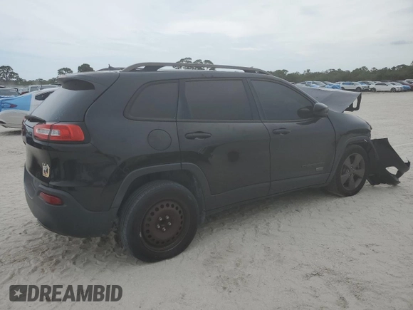 2016 Jeep Cherokee Altitude z VIN 1C4PJLCB5GW342237, wystawiony jako Copart lot #55676175 z przebiegiem 210 990 mil mil oraz Szkoda całkowita • Salvage title. Historia ofert i sprzedaży dostępna na DreamBid. Obrazek 3.