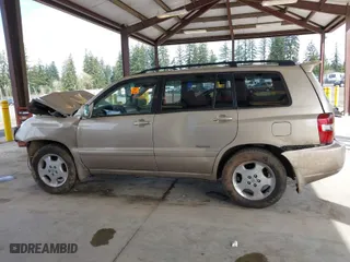 2007 Toyota Highlander w/3rd Row with VIN JTEEP21A070188206, listed as a IAAI auction lot 41999665 with 233,239 mi miles. Bid and sale history available at carsss.com. Image 14.