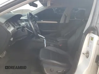 2019 Volkswagen Arteon SE с VIN WVWBR7AN1KE000659, выставлен на аукционе Copart как лот 88701165 с пробегом 138 582 миль миль и Списание • Salvage title. История ставок и продаж доступна на DreamBid. Изображение 7.