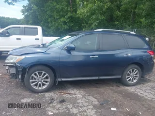 2015 Nissan Pathfinder S with VIN 5N1AR2MN1FC718882, listed as a IAAI auction lot 42545874 with 157,198 mi miles and . Bid and sale history available at DreamBid. Image 15.