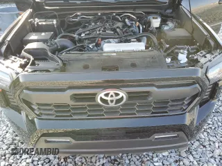 2024 Toyota Tacoma SR5 z VIN 3TYKB5FN9RT000743, wystawiony jako Copart lot #55725665 z przebiegiem 12 070 mil mil oraz Szkoda całkowita • Salvage title. Historia ofert i sprzedaży dostępna na DreamBid. Obrazek 11.