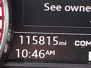 2017 Audi Q7 Premium Plus with VIN WA1LAAF78HD011055, listed as a IAAI auction lot 42509579 with 115,815 mi miles and . Bid and sale history available at DreamBid. Image 16.