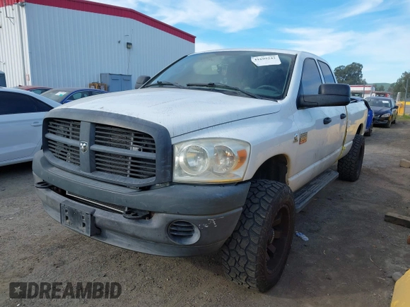 2009 Dodge Ram 2500 ST with VIN 3D7KS28L29G511267, listed as a IAAI auction lot 41699242 with 181,379 mi miles. Bid and sale history available at carsss.com. Image 17.