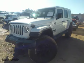 2018 Jeep Wrangler Unlimited Sahara with VIN 1C4HJXEG0JW207873, listed as a IAAI auction lot 41213655 with 61,043 mi miles. Bid and sale history available at carsss.com. Image 17.