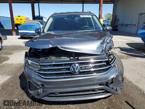 2024 Volkswagen Tiguan SE с VIN 3VV3B7AX5RM160835, выставлен на аукционе Copart как лот 49417135 с пробегом Не указан миль и На запчасти • Non repairable. История ставок и продаж доступна на DreamBid. Изображение 5.
