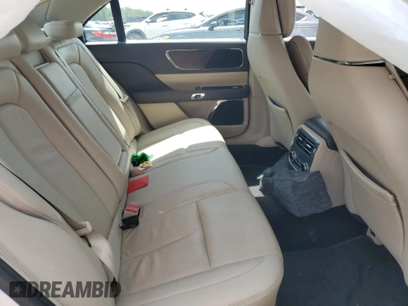 2017 Lincoln Continental Reserve with VIN 1LN6L9RP6H5628211, listed as a Copart auction lot 61369035 with Not provided miles and Salvage title. Bid and sale history available at DreamBid. Image 10.