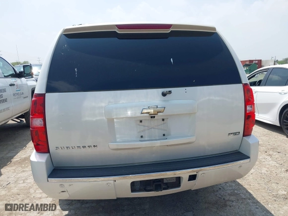 2011 Chevrolet Suburban LTZ with VIN 1GNSCKE06BR207874, listed as a IAAI auction lot 41903805 with 288,007 mi miles. Bid and sale history available at carsss.com. Image 16.