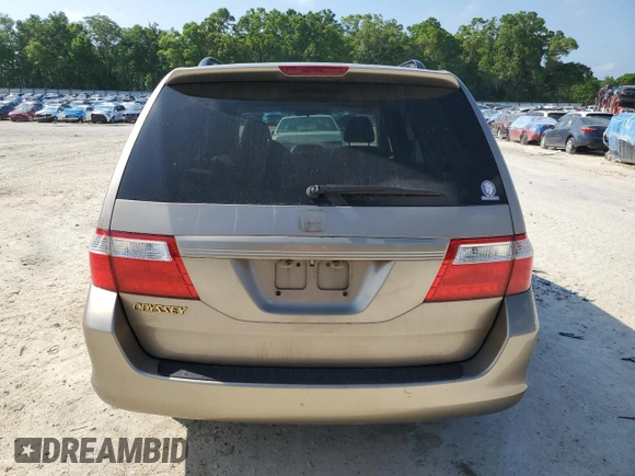 2007 Honda Odyssey EX-L z VIN 5FNRL38607B418045, wystawiony jako Copart lot #51469885 z przebiegiem 180 108 mil mil oraz Szkoda całkowita • Salvage title. Historia ofert i sprzedaży dostępna na DreamBid. Obrazek 6.