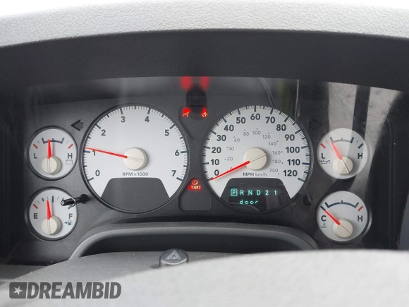 2007 Dodge 1500 SLT with VIN 1D7HU18217S189166, listed as a IAAI auction lot 42168002 with 264,304 mi miles. Bid and sale history available at carsss.com. Image 7.
