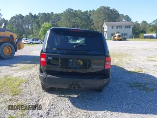 2024 Toyota Land Cruiser z VIN JTEABFAJ2RK013130, wystawiony jako IAAI lot #42002397 z przebiegiem 19 749 mil mil oraz . Historia ofert i sprzedaży dostępna na DreamBid. Obrazek 15.