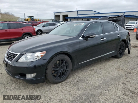 2011 Lexus LS 460 z VIN JTHCL5EF6B5010003, wystawiony jako Copart lot #54546225 z przebiegiem 279 058 mil mil oraz Nie do naprawy • Non repairable. Historia ofert i sprzedaży dostępna na DreamBid. Obrazek 1.