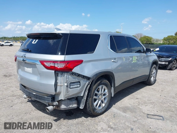2020 Chevrolet Traverse LS with VIN 1GNERFKW9LJ167575, listed as a IAAI auction lot 42026375 with 62,454 mi miles. Bid and sale history available at carsss.com. Image 4.