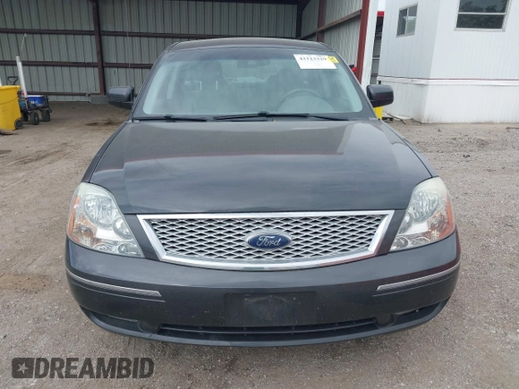 2007 Ford Five Hundred SEL z VIN 1FAHP24157G102902, wystawiony jako IAAI lot #42123329 z przebiegiem 105 468 mil mil oraz . Historia ofert i sprzedaży dostępna na DreamBid. Obrazek 12.