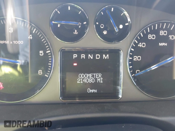 2008 Cadillac Escalade with VIN 1GYEC63878R219699, listed as a IAAI auction lot 41474186 with 214,080 mi miles. Bid and sale history available at carsss.com. Image 7.