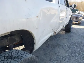 2018 Ram 2500 Tradesman с VIN 3C6UR5HJ0JG216906, выставлен на аукционе IAAI как лот 41409441 с пробегом 122 401 миль миль и . История ставок и продаж доступна на DreamBid. Изображение 17.