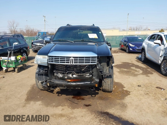 2008 Lincoln Navigator with VIN 5LMFU28538LJ21943, listed as a IAAI auction lot 41764473 with 116,431 mi miles. Bid and sale history available at carsss.com. Image 6.