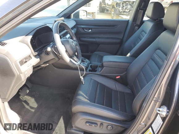 2025 Honda CR-V Sport-L with VIN 2HKRS6H84SH800949, listed as a Copart auction lot 50391695 with 8,628 mi miles and Salvage Title. Bid and sale history available at DreamBid. Image 7.