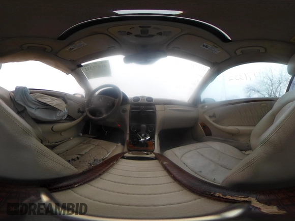 2007 Mercedes-Benz CLK-Class 5.5L with VIN WDBTJ72H77F214706, listed as a IAAI auction lot 41471332 with 87,310 mi miles. Bid and sale history available at carsss.com. Image 19.