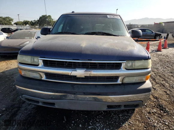 2003 Chevrolet Suburban LS with VIN 1GNEC16T43J274361, listed as a Copart auction lot 70798744 with 0 mi miles and Salvage Title. Bid and sale history available at carsss.com. Image 5.