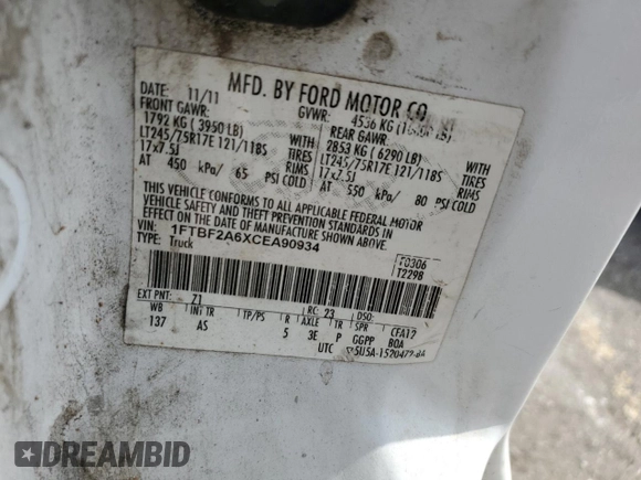 2012 Ford F-250 XL z VIN 1FTBF2A6XCEA90934, wystawiony jako Copart lot #78353524 z przebiegiem Nie podano mil oraz Szkoda całkowita • Salvage title. Historia ofert i sprzedaży dostępna na DreamBid. Obrazek 12.