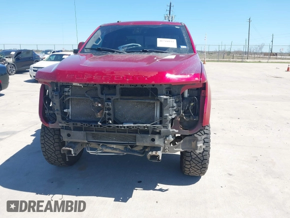 2018 Ford Super Duty F-250 SRW XL with VIN 1FT7W2BT1JEC55762, listed as a IAAI auction lot 41744932 with 243,696 mi miles. Bid and sale history available at carsss.com. Image 6.