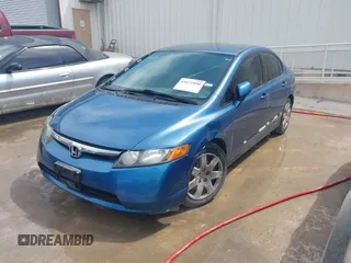 2008 Honda Civic LX z VIN 1HGFA16508L087622, wystawiony jako IAAI lot #41675090 z przebiegiem 123 656 mil mil oraz . Historia ofert i sprzedaży dostępna na DreamBid. Obrazek 2.