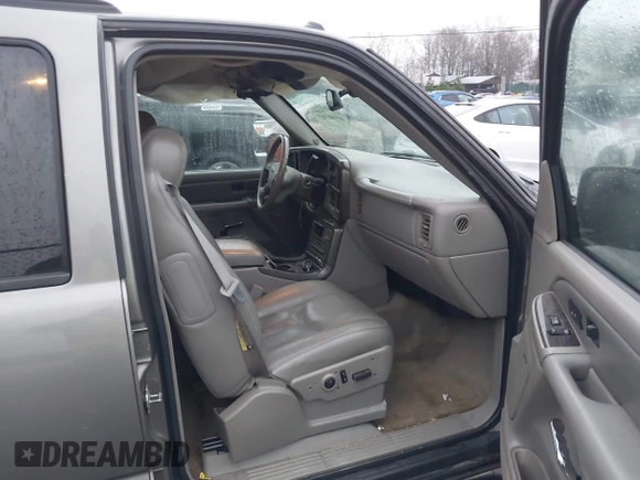 2005 GMC Yukon Denali z VIN 1GKEK63U25J228296, wystawiony jako IAAI lot #40980307 z przebiegiem 192 353 mil mil oraz . Historia ofert i sprzedaży dostępna na DreamBid. Obrazek 5.