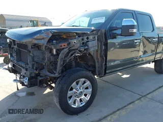 2017 Ford F-250 Lariat with VIN 1FT7W2BT3HEE25677, listed as a IAAI auction lot 41978920 with 197,691 mi miles and . Bid and sale history available at DreamBid. Image 6.