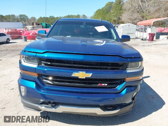 2018 Chevrolet Silverado 1500 LT with VIN 3GCUKREC9JG211391, listed as a IAAI auction lot 41710886 with 113,989 mi miles. Bid and sale history available at carsss.com. Image 12.