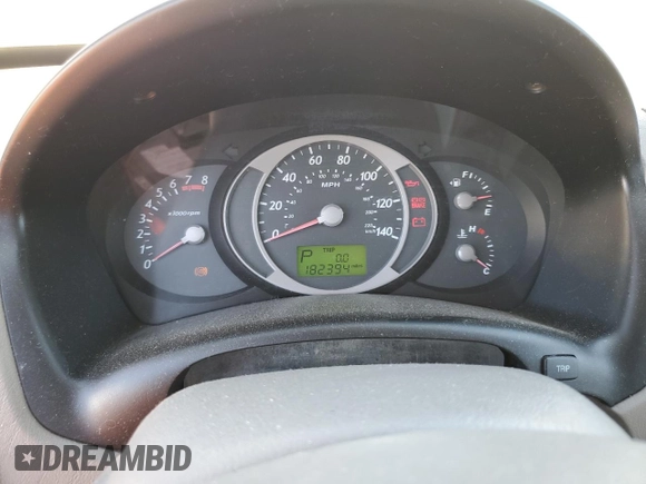 2005 Hyundai Tucson GLS with VIN KM8JN12D45U042095, listed as a Copart auction lot 69722604 with 182,394 mi miles and Salvage Title. Bid and sale history available at carsss.com. Image 9.