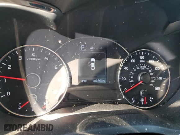 2018 Kia Forte LX with VIN 3KPFK4A71JE281810, listed as a Copart auction lot 48655715 with 101,804 mi miles and Salvage Title. Bid and sale history available at carsss.com. Image 9.