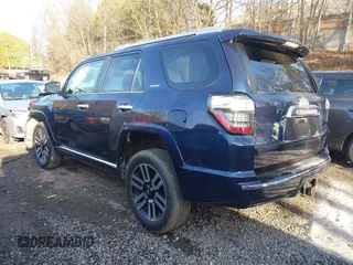 2018 Toyota 4Runner SR5 z VIN JTEBU5JR8J5596675, wystawiony jako IAAI lot #41877335 z przebiegiem Nie podano mil oraz . Historia ofert i sprzedaży dostępna na DreamBid. Obrazek 3.