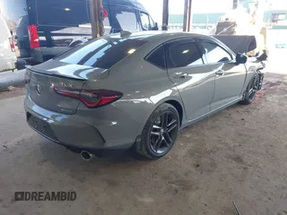 2025 Acura TLX w/A-Spec Package with VIN 19UUB6F53SA000302, listed as a IAAI auction lot 41806125 with 5,000 mi miles and . Bid and sale history available at carsss.com. Image 4.