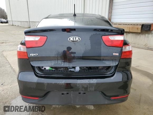 2017 Kia Rio LX z VIN KNADM4A33H6105238, wystawiony jako Copart lot #50889325 z przebiegiem 95 950 mil mil oraz Tytuł czysty. Historia ofert i sprzedaży dostępna na DreamBid. Obrazek 6.