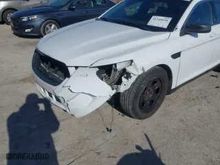 2016 Ford Police Interceptor Sedan with VIN 1FAHP2L89GG138378, listed as a IAAI auction lot 41340948 with 79,462 mi miles. Bid and sale history available at carsss.com. Image 6.