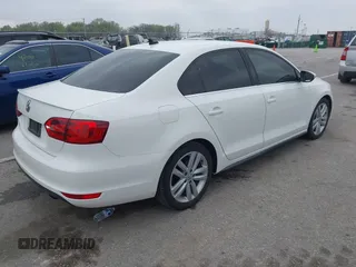 2013 Volkswagen Jetta GLI Autobahn with VIN 3VW4A7AJ5DM273496, listed as a IAAI auction lot 41984431 with 86,788 mi miles and . Bid and sale history available at DreamBid. Image 4.