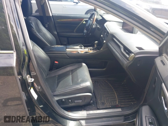 2018 Lexus RX 350L Premium z VIN JTJGZKCA2J2002663, wystawiony jako IAAI lot #42240476 z przebiegiem 159 429 mil mil oraz . Historia ofert i sprzedaży dostępna na DreamBid. Obrazek 5.