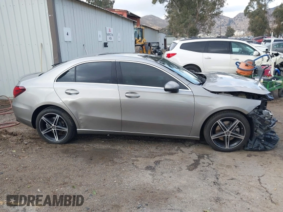 2020 Mercedes-Benz A 220 with VIN W1K3G4EB1LW047698, listed as a IAAI auction lot 41522714 with 37,249 mi miles and . Bid and sale history available at DreamBid. Image 13.