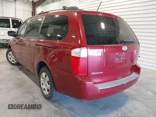 2010 Kia Sedona LX with VIN KNDMG4C35A6343380, listed as a IAAI auction lot 42042669 with 119,648 mi miles. Bid and sale history available at carsss.com. Image 3.