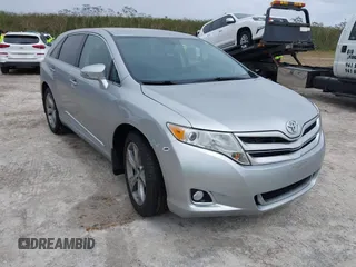 2015 Toyota Venza XLE with VIN 4T3BK3BB3FU114579, listed as a IAAI auction lot 40569485 with Not Provided miles. Bid and sale history available at carsss.com. Image 1.