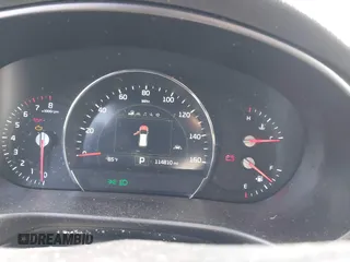 2017 Kia Sorento LX with VIN 5XYPG4A38HG206473, listed as a IAAI auction lot 41135610 with 114,810 mi miles. Bid and sale history available at carsss.com. Image 7.