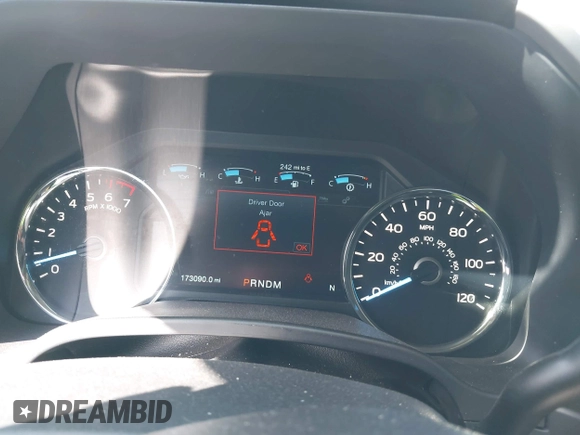 2019 Ford F-150 XL with VIN 1FTEW1E55KKC16805, listed as a IAAI auction lot 42060149 with 173,090 mi miles. Bid and sale history available at carsss.com. Image 7.
